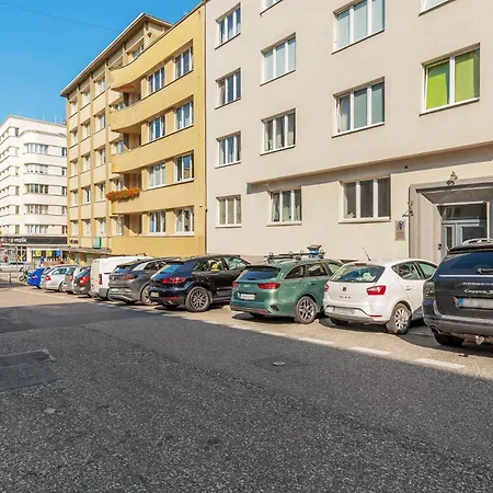 Center & Seaside By Downtown *